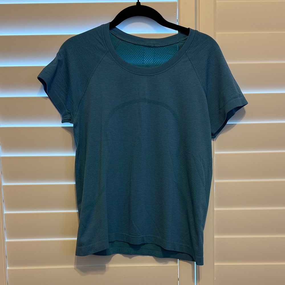 Lululemon Swiftly Tech Short Sleeve Waist Length